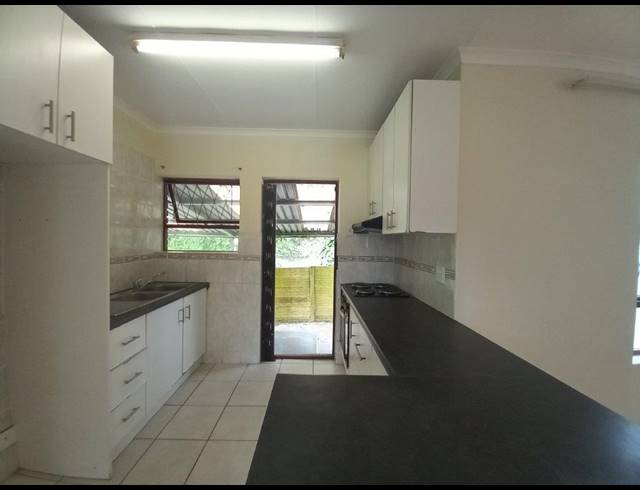 2 BEDROOM TOWNHOUSE RENTED IN WESTERING